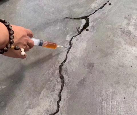 萨迦混凝土裂缝修补技术详解​
